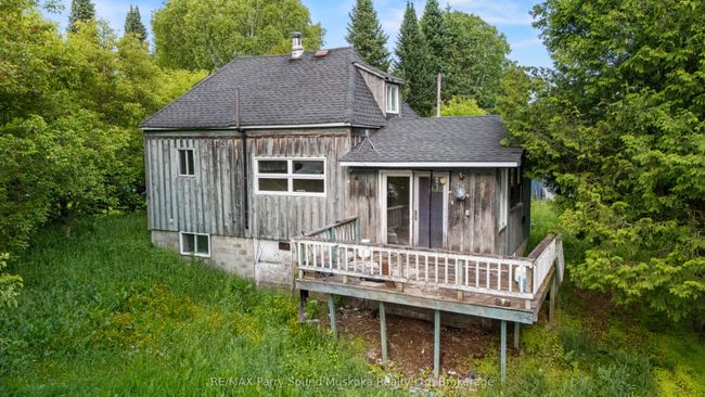 5 Bellview Cres, House other with 2 bedrooms, 1 bathrooms and 3 parking in Whitestone ON | Image 5