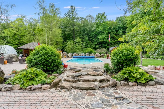 697 Lafontaine Rd E, House other with 6 bedrooms, 4 bathrooms and 15 parking in Tiny ON | Image 33