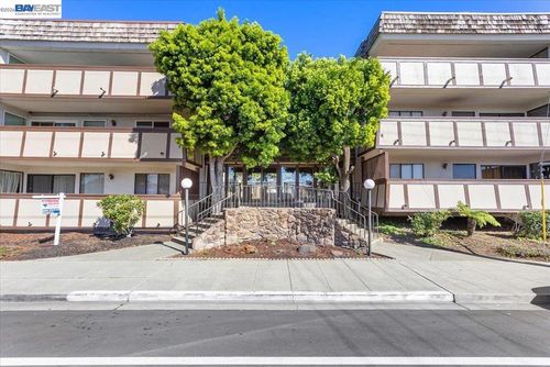 223-1550 1550 Bancroft Ave, San Leandro, CA, 94577 | Card Image