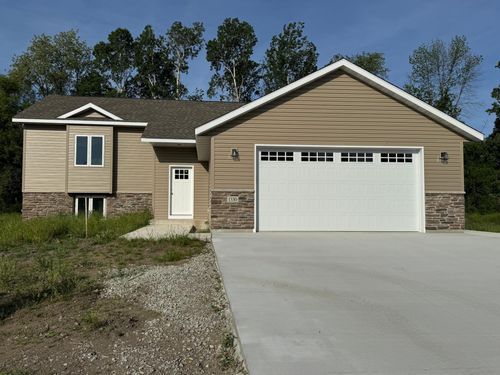 1330 Greenleaf Rd, Owatonna, MN, 55060-4610 | Card Image
