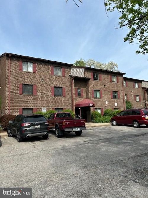 2a-7334 Tavenner Ln, Alexandria, VA, 22306-2044 | Card Image