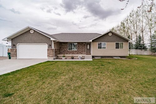 4 N 3700 E, Rigby, ID, 83442-5642 | Card Image
