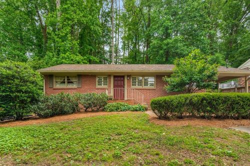 2556 Defoors Ferry Rd Nw, Atlanta, GA, 30318-1406 | Card Image