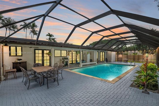 7901 Sw 133 Rd St, House other with 4 bedrooms, 3 bathrooms and null parking in Pinecrest FL | Image 8