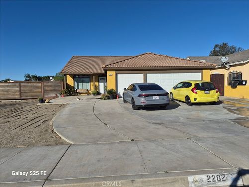 2282 N Smoketree Ave, Rialto, CA, 92377-4468 | Card Image