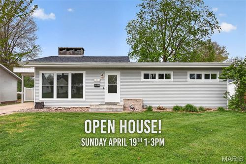 1914 Zschokke St, Highland, IL, 62249-2544 | Card Image