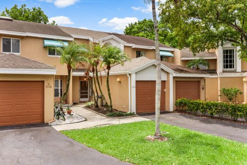 7102 Woodmont Way, Tamarac, FL, 33321-2644 | Card Image