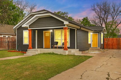 1212 Woodland Ave, Fort Worth, TX, 76110-3971 | Card Image
