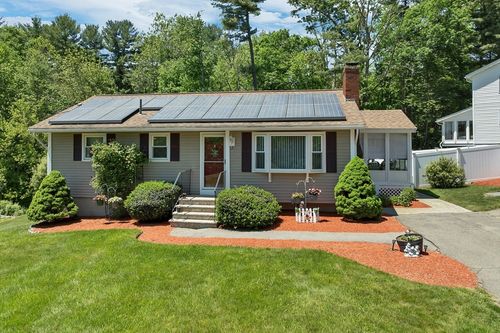 38 Dexter Ave, Dracut, MA, 01826-4306 | Card Image