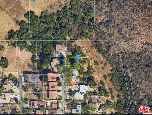 3554 Poppy Dr, Calabasas, CA, 91302-2029 | Card Image