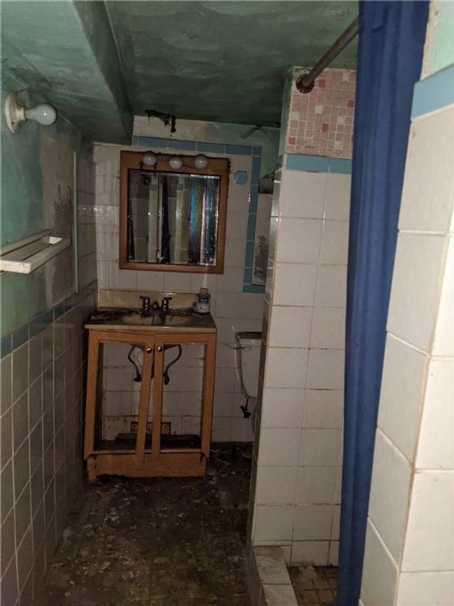 2321 Buena Vista St, For Sale in Swissvale Zoocasa