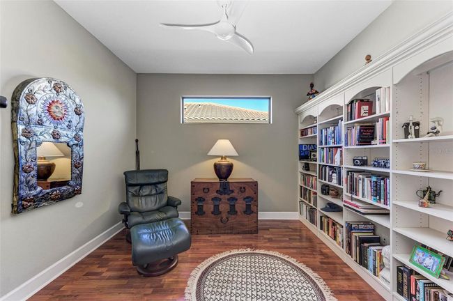 5016 Savona Run, House other with 2 bedrooms, 2 bathrooms and null parking in BRADENTON FL | Image 25
