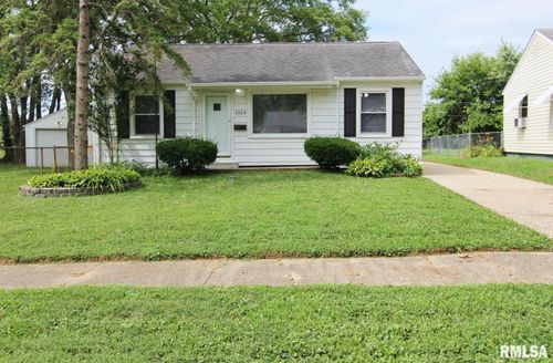 1023 S Tonti Cir, Peoria, IL, 61605-1244 | Card Image