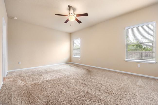 202 Orchard Ln, House other with 4 bedrooms, 3 bathrooms and 4 parking in Kyle TX | Image 9
