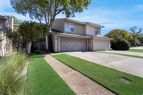 2902 Country Place Cir, Carrollton, TX, 75006-4708 | Card Image