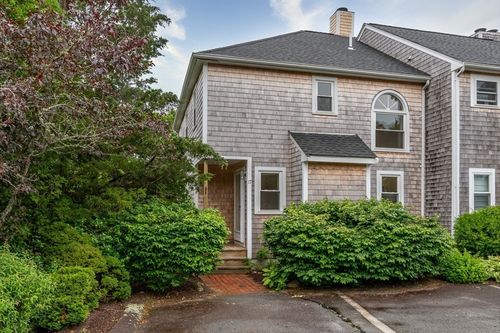17-17 Harbor Hill Dr, Bourne, MA, 02532-3880 | Card Image