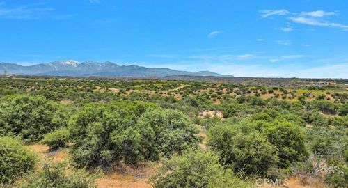 3 Smith, Phelan, CA, 92371 | Card Image