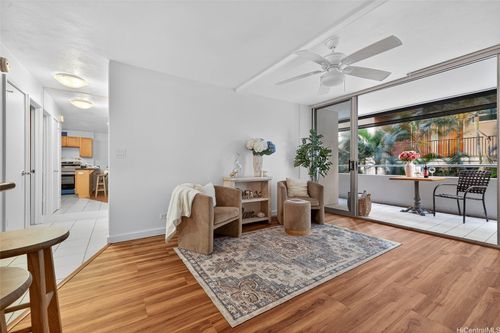 207-430 Kaiolu St, Honolulu, HI, 96815-2228 | Card Image