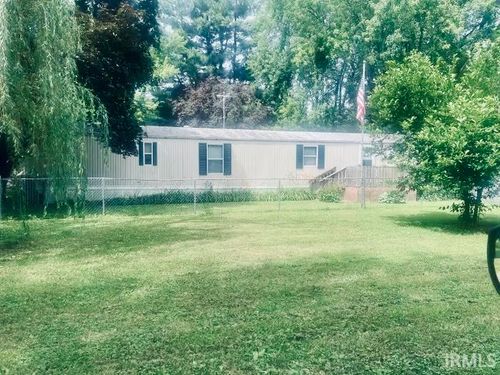 6798 E Rest A While Ln, Monticello, IN, 47960-7110 | Card Image