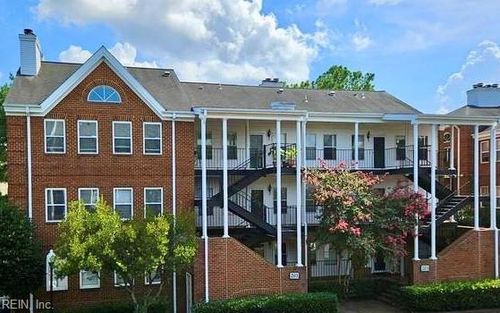 apt-201-203 Westover Ave, Norfolk, VA, 23507-2313 | Card Image