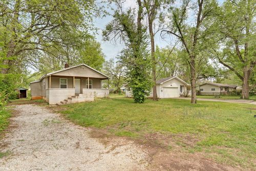 2631 W Madison Street, Springfield, MO, 65802 | Card Image