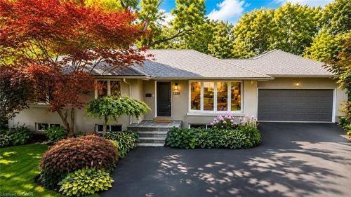1239 Baldwin Dr, Oakville, ON, L6J2W4 | Card Image