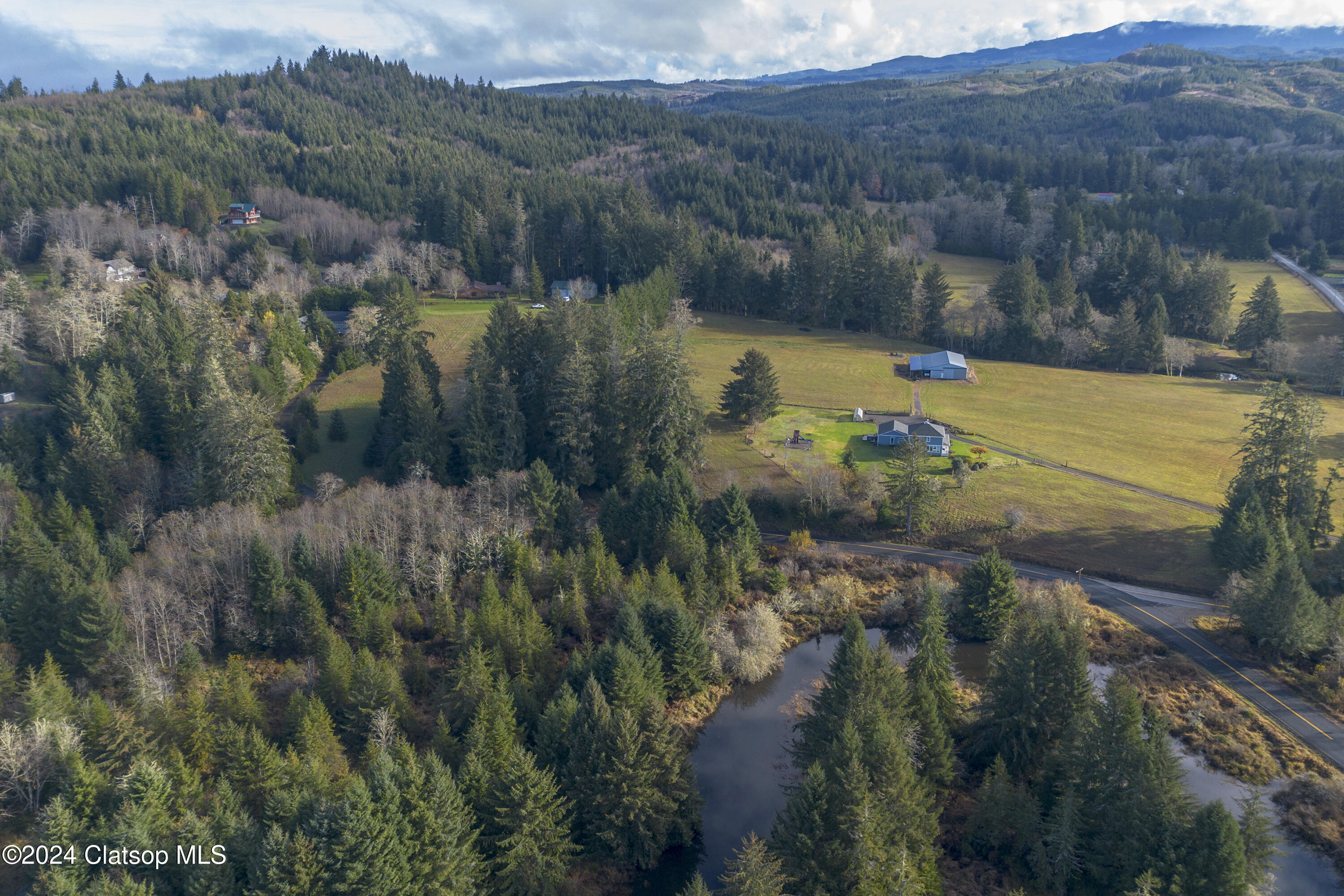 Land in Astoria 5