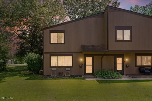 26749 Lake Of The Falls Blvd, Olmsted Falls, OH, 44138-2610 | Card Image