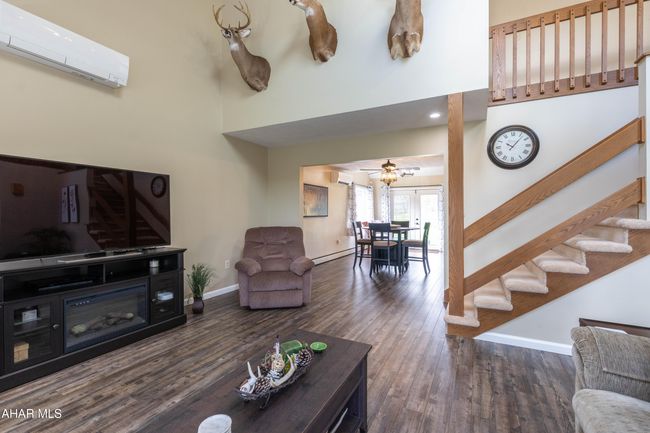 1474 Locke Mountain Rd, House other with 3 bedrooms, 3 bathrooms and null parking in HOLLIDAYSBURG PA | Image 5