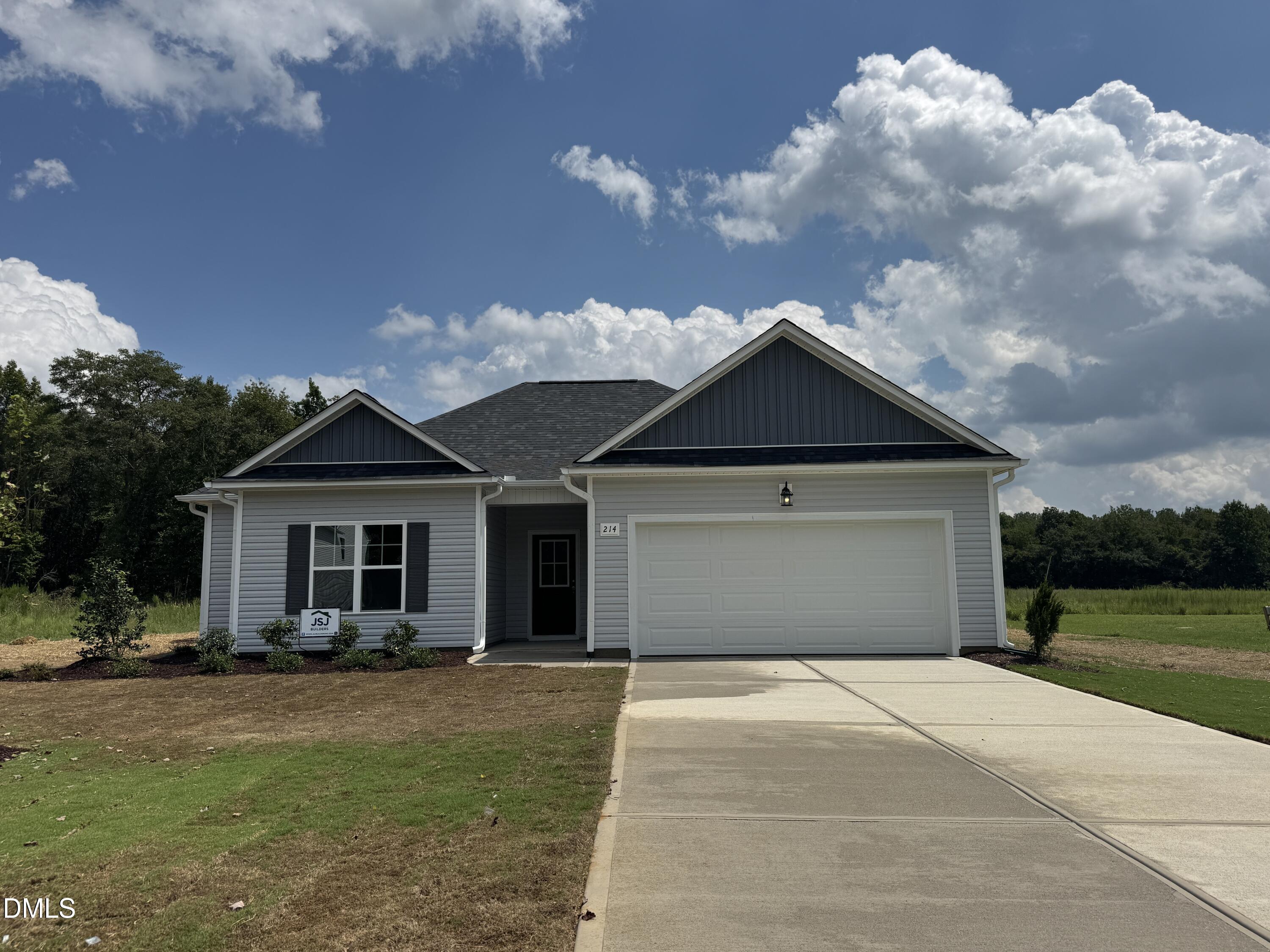 Residential in La Grange