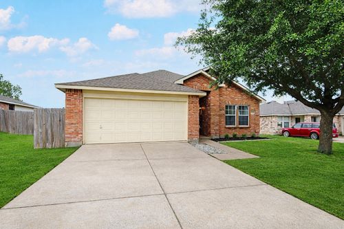 321 Briar Oaks Dr, Royse City, TX, 75189-9111 | Card Image