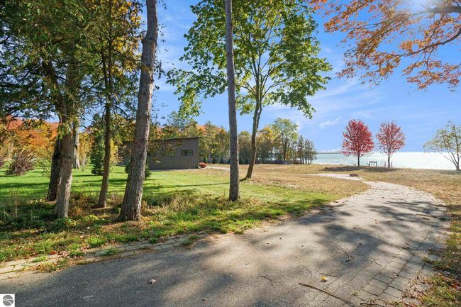 12639 N Northport Point Rd, Home with 0 bedrooms, 0 bathrooms and null parking in Northport MI | Image 38