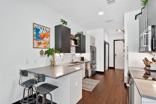 rd107-2525 Arapahoe St, Denver, CO, 80205-3219 | Card Image