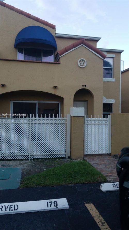 1312-475 Nw 85th Ct, Miami, FL, 33126-3821 | Card Image
