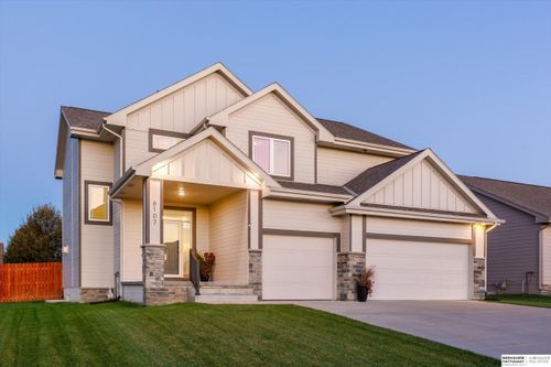 6107 S 197th St, Omaha, NE, 68135-3883 | Card Image
