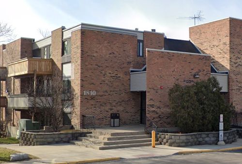 208-1810 Hemlock Pl, Schaumburg, IL, 60173-4247 | Card Image