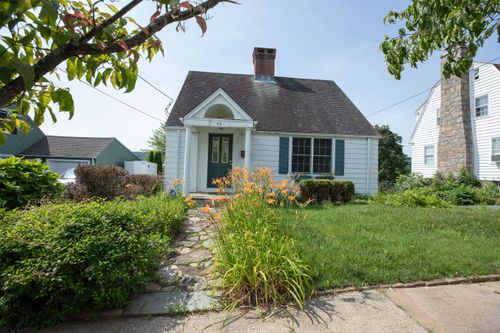 53 Haviland St, Bristol, CT, 06010-5657 | Card Image