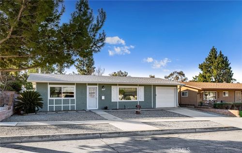 11979 Peach Tree Rd, Yucaipa, CA, 92399 | Card Image
