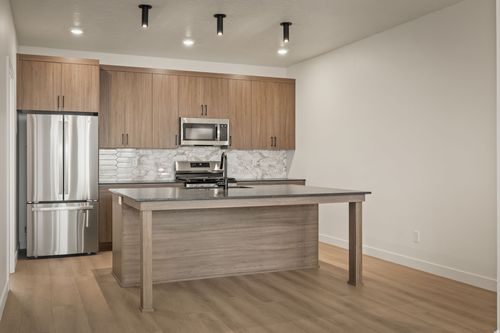 1-4046 Sandridge Dr, Roy, UT, 84067 | Card Image