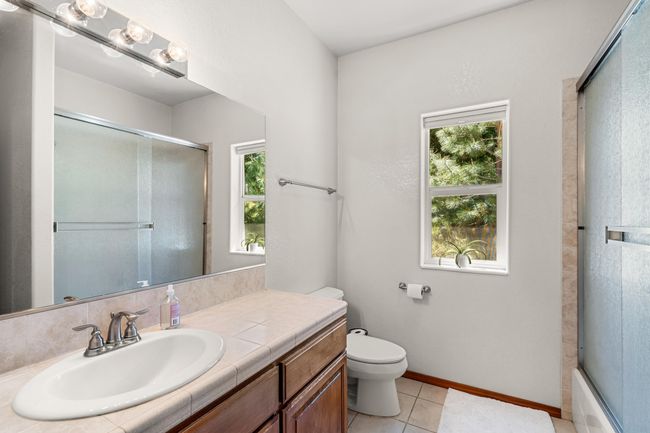 19_2295 w evans creek road - 18 | Image 27