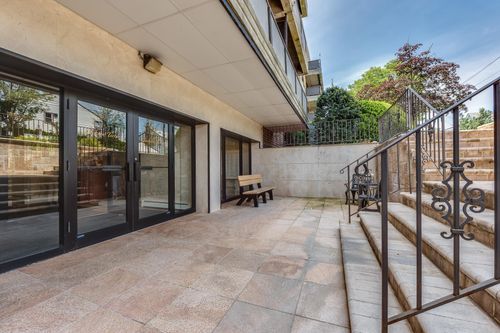 apt-2j-101 Jackson Ave, Mineola, NY, 11501-2705 | Card Image