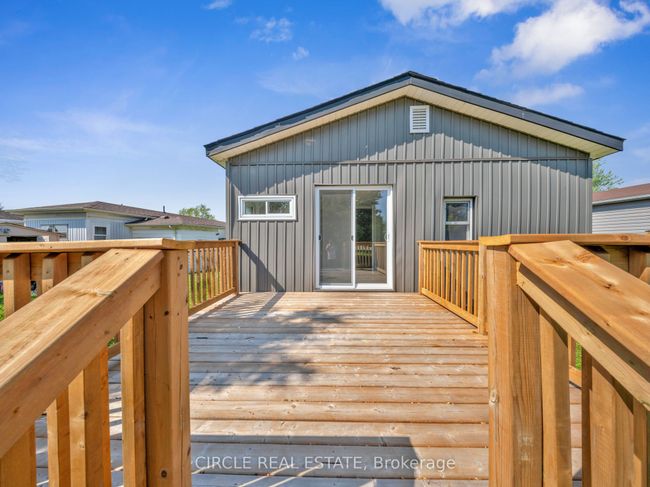 5 Maple Dr, Home with 2 bedrooms, 2 bathrooms and 4 parking in Mcgregor ON | Image 14