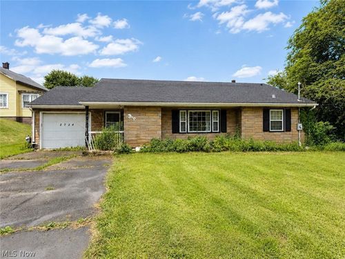2724 Eldersville Rd, Follansbee, WV, 26037-1071 | Card Image