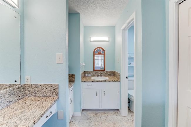 21072 N Highway 36, House other with 4 bedrooms, 3 bathrooms and 2 parking in Brazoria TX | Image 18