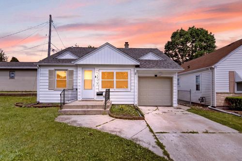 3012 Dwight Street, RACINE, WI, 53403 | Card Image