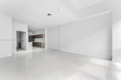 unit-505-851 Ne 1st Ave, Miami, FL, 33132-1835 | Card Image
