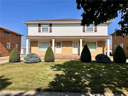 1271 Bonnie Ln, Mayfield Heights, OH, 44124-1803 | Card Image