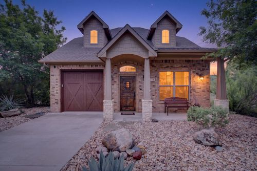 8714 Fullerton Dr, Cleburne, TX, 76033-8697 | Card Image