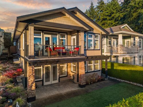 15441 Buena Vista Ave, White Rock, BC, V4B1Y9 | Card Image