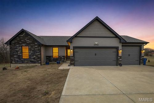 13723 Willow Wind Dr, De Soto, MO, 63020-4383 | Card Image